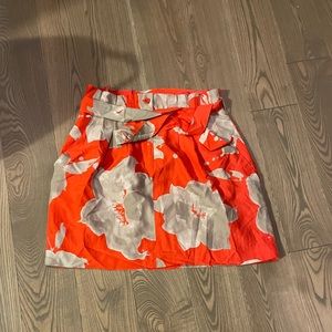 Beautiful floral club Monaco skirt - size 6